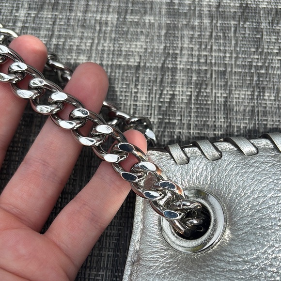 MICHAEL Michael Kors Metallic Silver Leather Chain Shoulder / Crossbody Bag - Picture 8 of 13